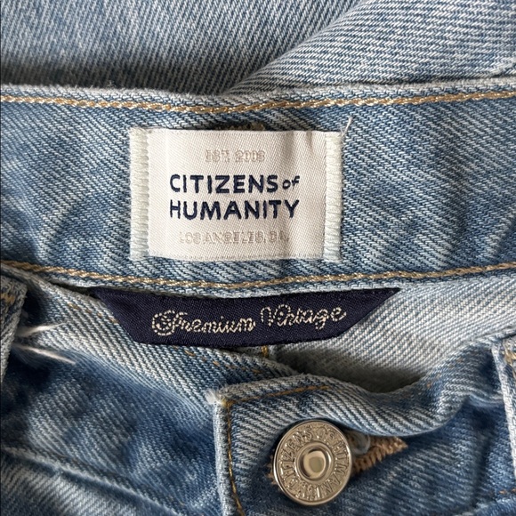 Citizens of Humanity Ayla Baggy Jean in Skylight - Picture 3 of 8